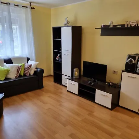 Sanja *